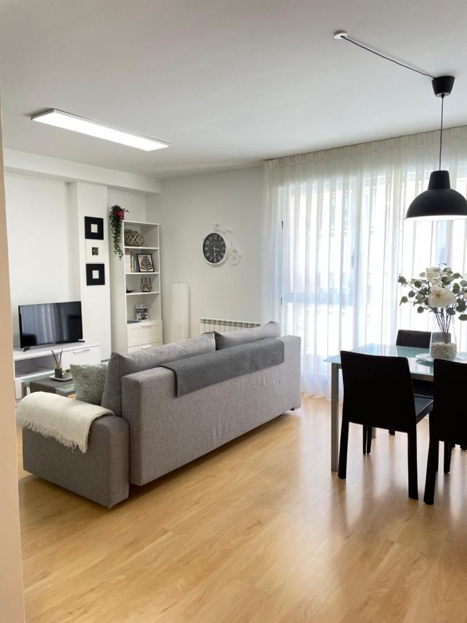 Apartamento Pinares Lägenhet Soria Exteriör bild